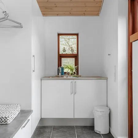 3 Bedroom Cozy In 펜션 *