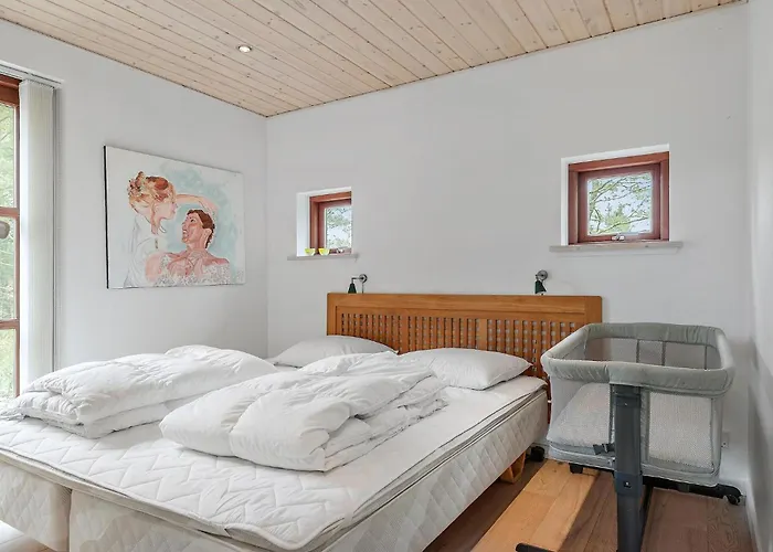 3 Bedroom Cozy In